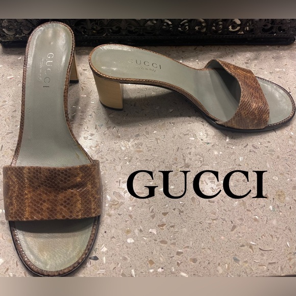 Gucci Karung Animal Print Sandals 8 - Picture 1 of 7